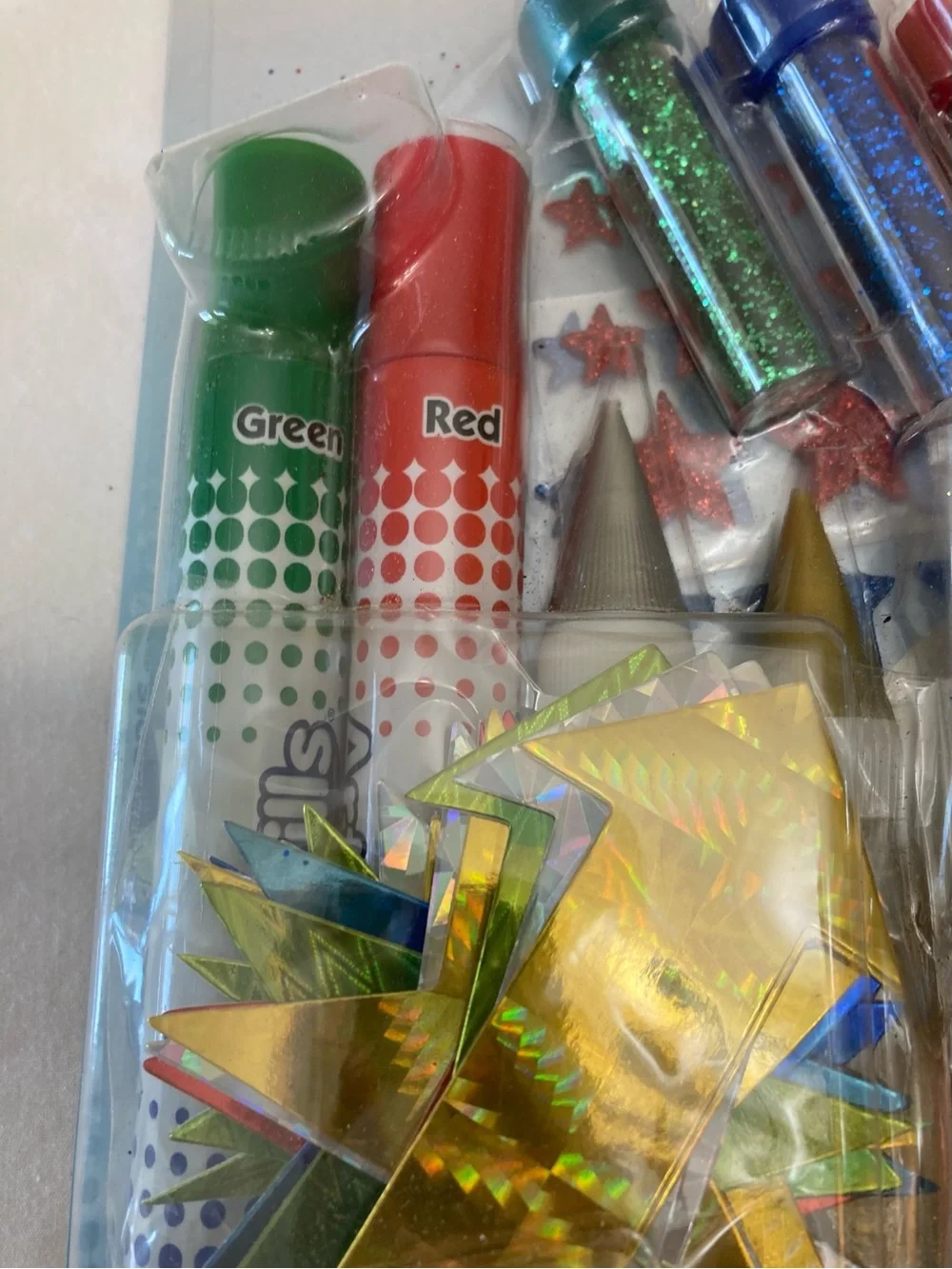 Art Skills Poster Making Kit - 274 pieces Party Decorating Set